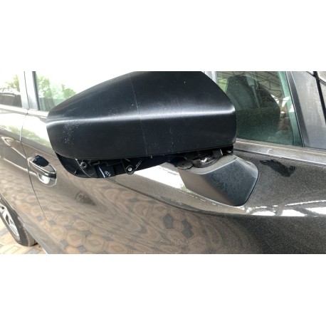 Крышка зеркала Toyota Camry 2010