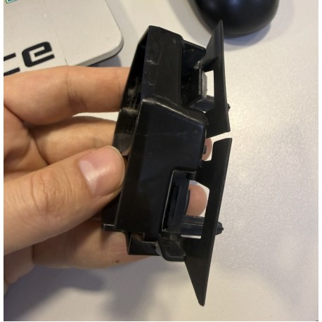 Салазка бампера на VW ID6 Volkswagen ID6 2023-2
