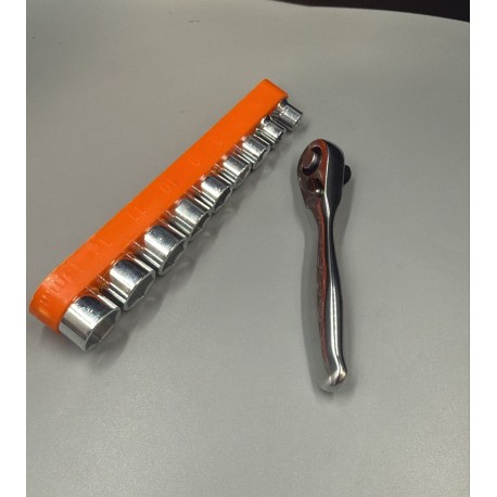 Набор трещотки с торцевыми головками